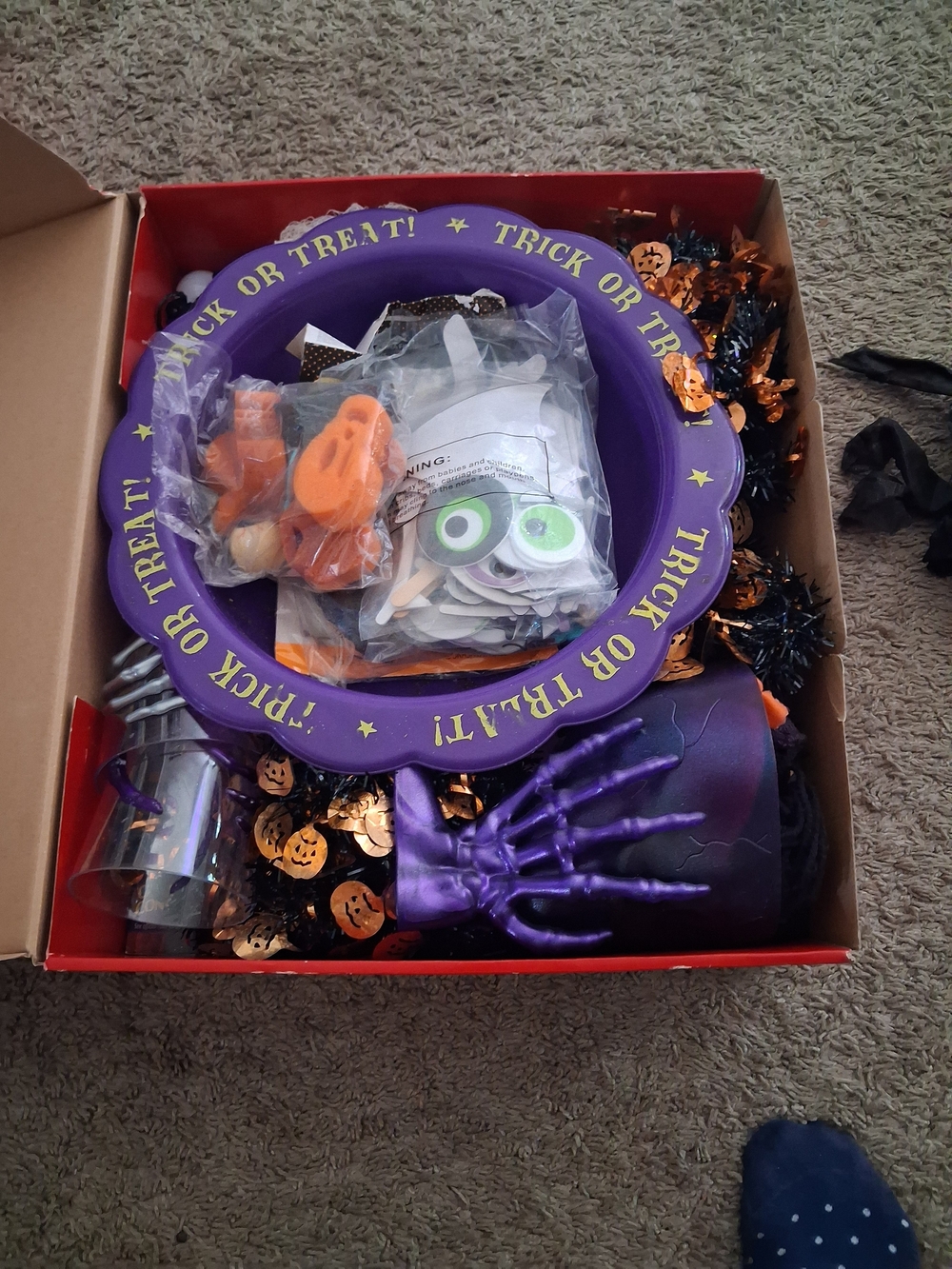 Halloween Decor And Party Supplies!!!